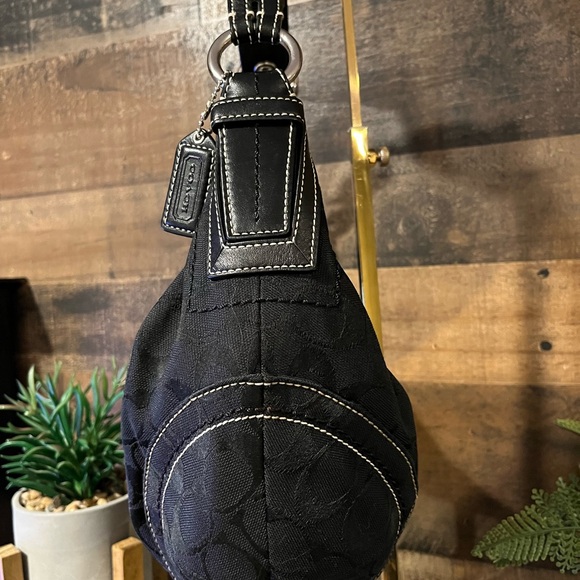 Coach Y2K Hobo Croissant Bag Black Nice Shoulder Purse SoHo Monogram C Logo - Picture 4 of 10